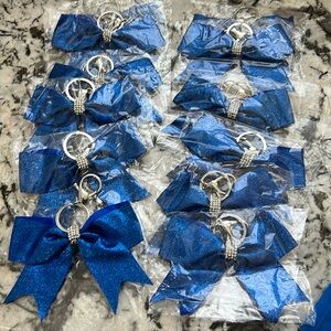 Set of 12 Blue Bow Bag Clips/Keychains-New